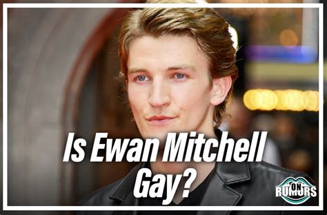 ewan mitchell is gay